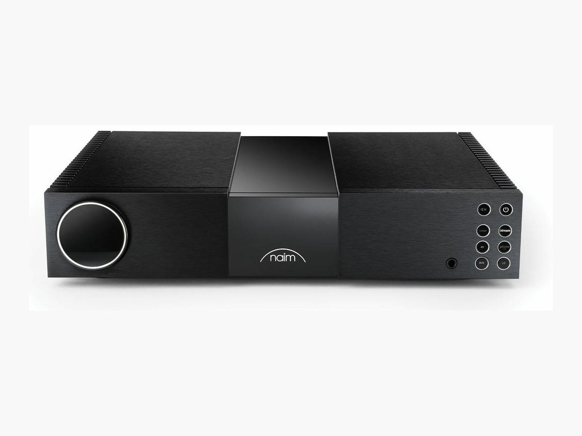 Naim NAC 332 Preamplifier: Simple Connection & Premium Sound
