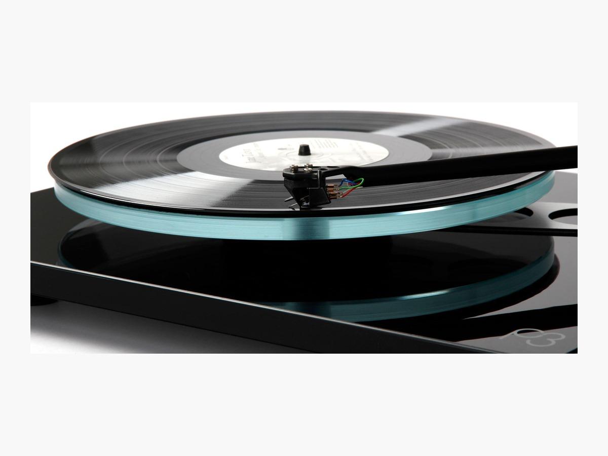 Rega Planar 3 Turntable with Iconic Double Brace Design Gloss Black