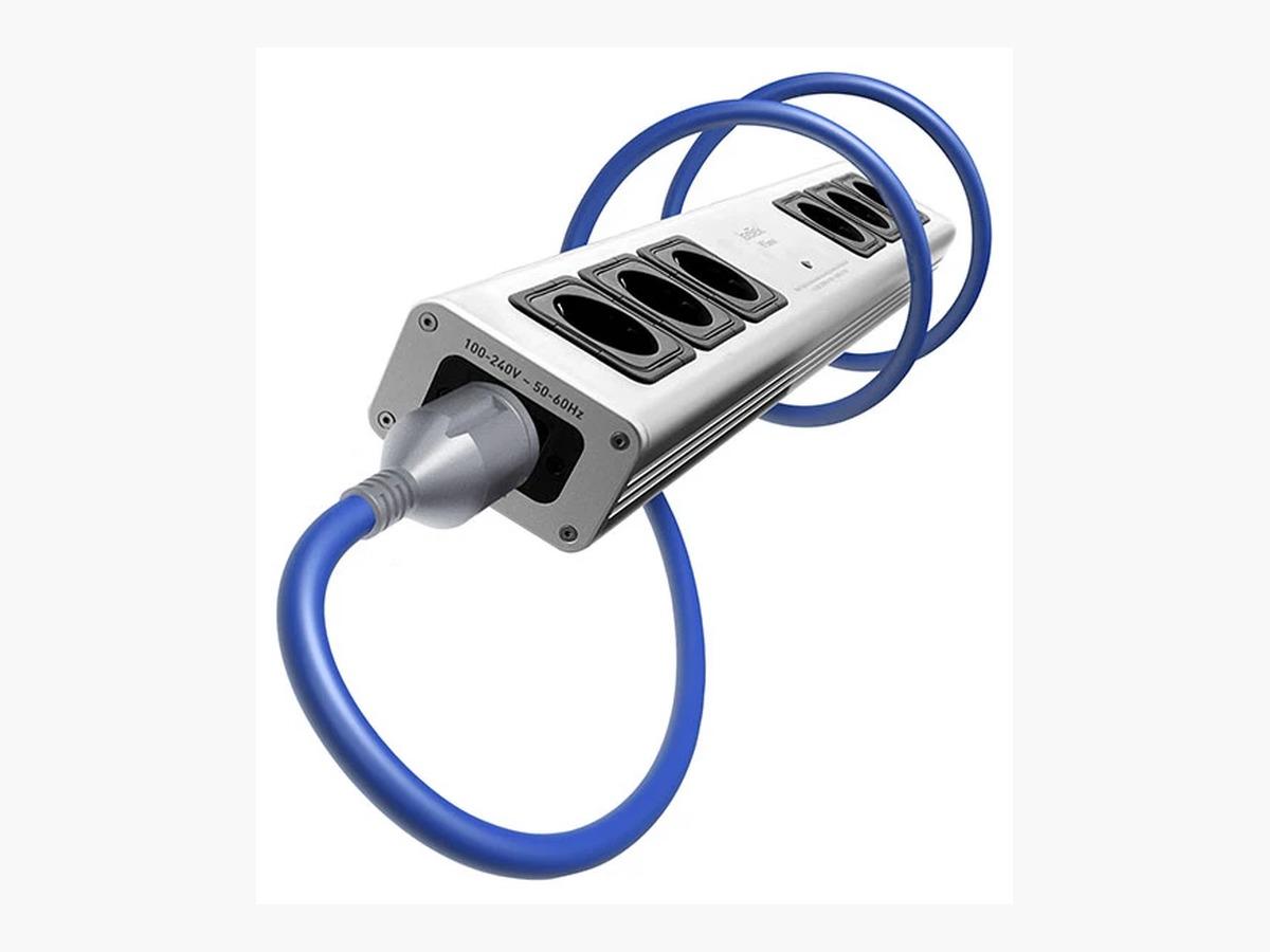 IsoTek V5 Sirius SIL - High-Performance Power Conditioner